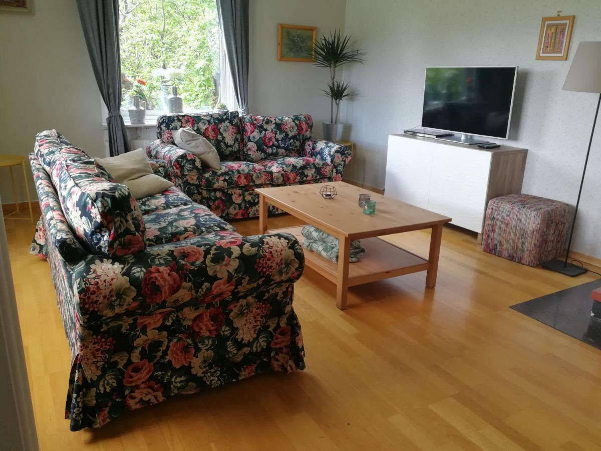 Skulebergets Frestelse Docksta Bagian luar foto